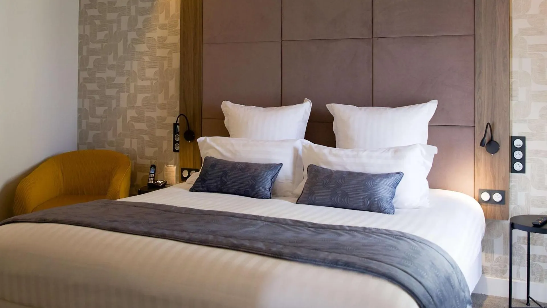 Le Grand Hôtel Grenoble 4*,